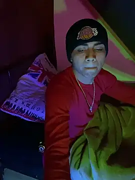 SkinnyHot444 online show from January 8, 12:15 pm