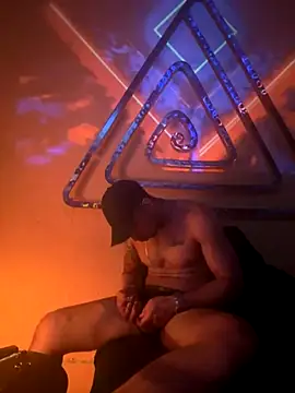 Alexandrei online show from November 9, 8:18 pm