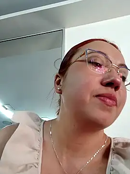 VIOLETA-25  online show from January 22, 3:29 pm