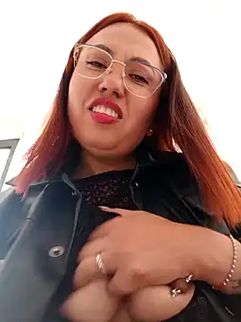 VIOLETA-25  online show from January 24, 7:39 pm