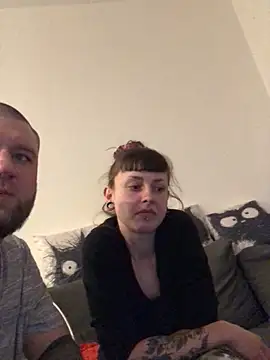 Snapshot of zra_andre chatting on February 7, 6:56 pm zra andre online show from February 7, 6:56 pm