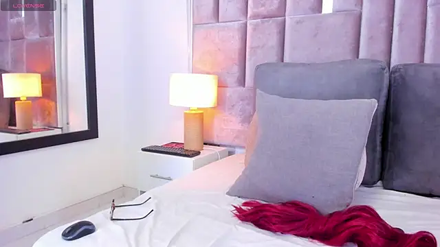 Snapshot of litarossana chatting on September 20, 12:55 am litarossana online show from September 20, 12:55 am