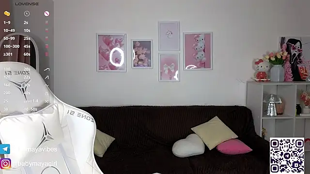 Maya Rave online show from November 1, 3:52 am