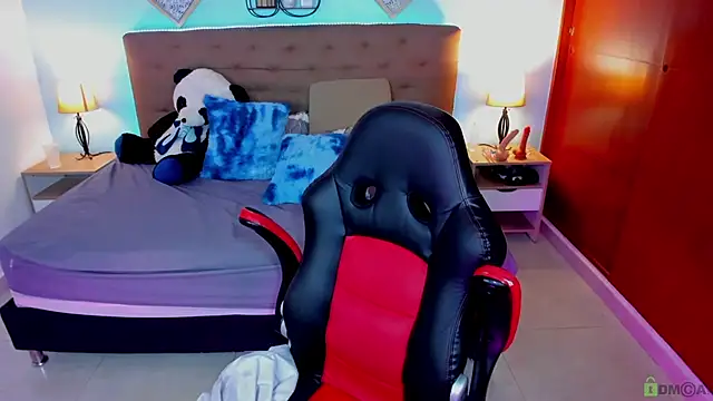 Edelaine rogers online show from October 10, 12:04 pm