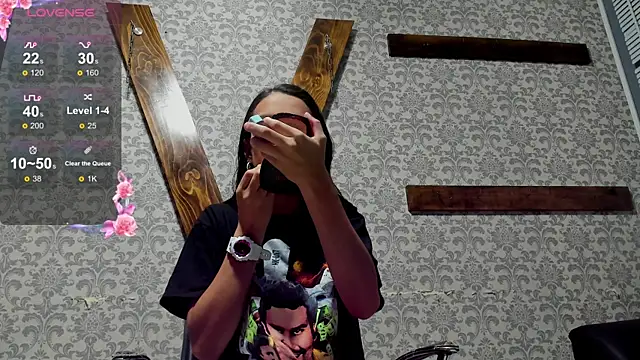 Snapshot of Mia_scarlet69 chatting on February 12, 12:12 pm Mia scarlet69 online show from February 12, 12:12 pm