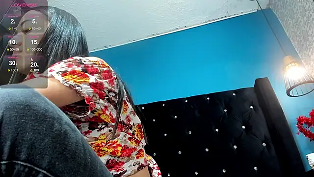 Snapshot of Mia_scarlet69 chatting on March 3, 6:55 pm Mia scarlet69 online show from March 3, 6:55 pm