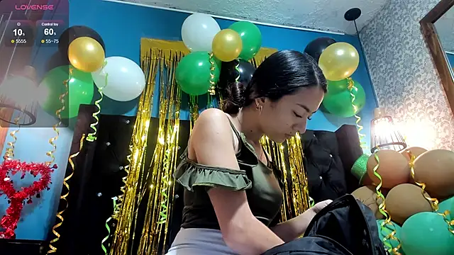 Snapshot of Mia_scarlet69 chatting on March 18, 12:03 pm Mia scarlet69 online show from March 18, 12:03 pm