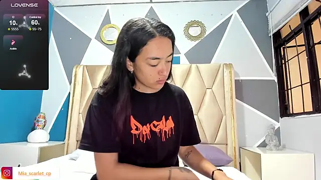 Snapshot of Mia_scarlet69 chatting on September 15, 12:05 pm Mia scarlet69 online show from September 15, 12:05 pm