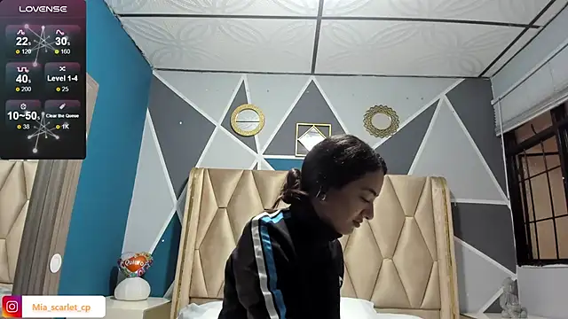 Snapshot of Mia_scarlet69 chatting on September 20, 12:06 pm Mia scarlet69 online show from September 20, 12:06 pm