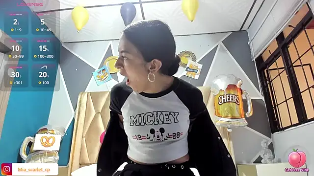 Snapshot of Mia_scarlet69 chatting on September 30, 11:59 am Mia scarlet69 online show from September 30, 11:59 am