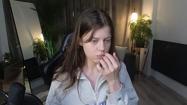 Este Glen online show from October 16, 10:33 pm