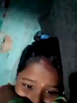 riya houswife online show from November 19, 3:45 pm