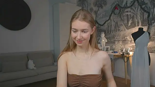 solar bella online show from December 24, 1:28 pm