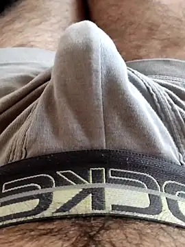 themostnaughtiestguyy online show from November 8, 2:01 am