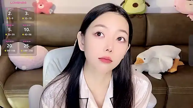 Yilin1999 online show from January 25, 1:54 am