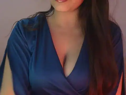 Snapshot of diva-22 chatting on February 7, 2:10 pm diva-22 online show from February 7, 2:10 pm