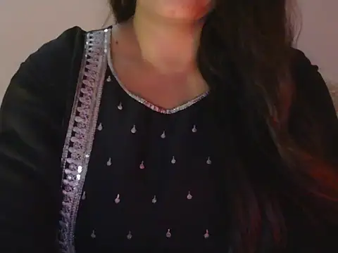 Snapshot of diva-22 chatting on July 11, 11:46 am diva-22 online show from July 11, 11:46 am
