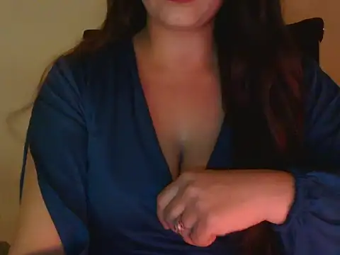 Snapshot of diva-22 chatting on August 1, 12:37 pm diva-22 online show from August 1, 12:37 pm