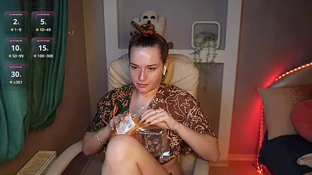 LisaElfy online show from November 25, 2:28 pm