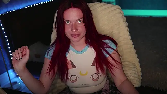 LisaElfy online show from April 13, 3:17 pm