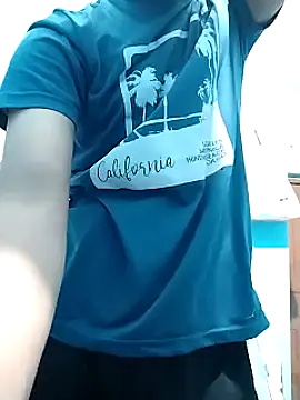 black cobra70 online show from December 16, 3:32 pm