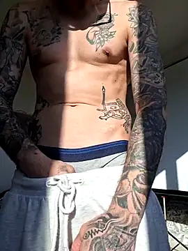 Snapshot of mileflav0r chatting on March 29, 8:03 am mileflav0r online show from March 29, 8:03 am