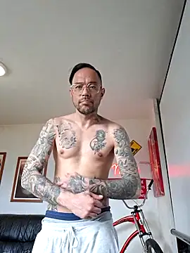 Snapshot of mileflav0r chatting on March 30, 7:31 am mileflav0r online show from March 30, 7:31 am