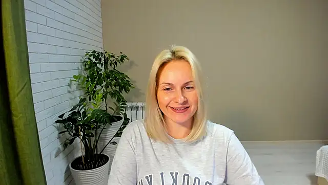 Alicee Gracee online show from January 26, 6:37 pm