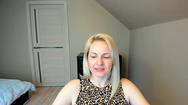 Alicee Gracee online show from March 14, 3:03 pm