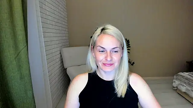 Alicee Gracee online show from September 21, 7:48 pm