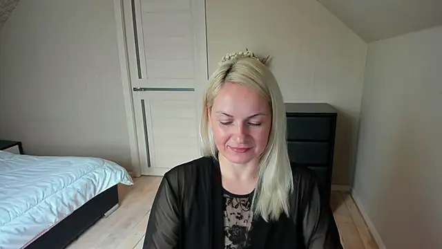 Alicee Gracee online show from October 21, 6:58 am