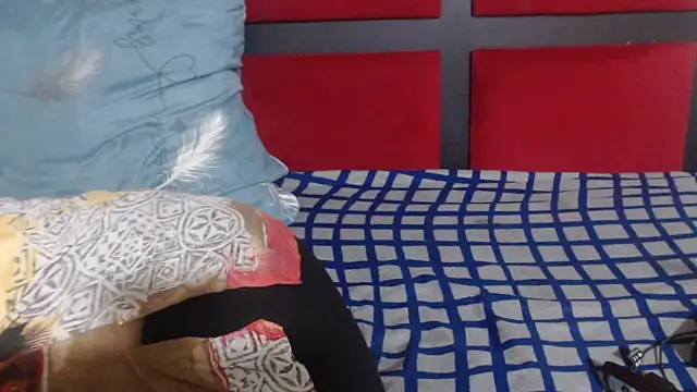 MaximTease24 online show from July 8, 2:05 am