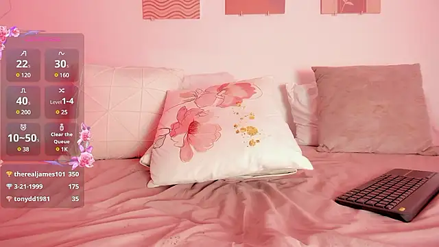 Mia Heartt online show from December 6, 11:44 am