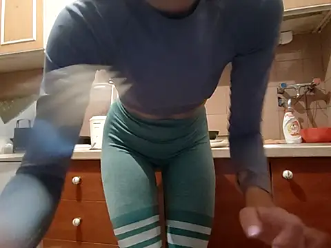 beaverwoman online show from September 26, 3:38 pm