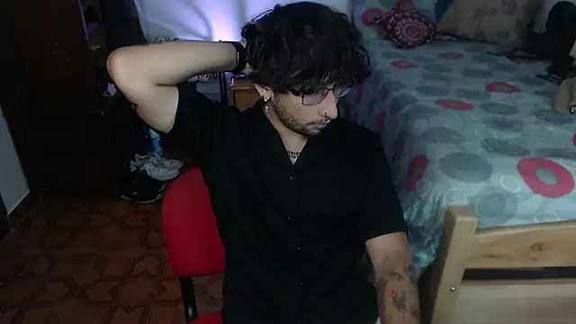 Dereck Dickson online show from October 4, 1:25 am