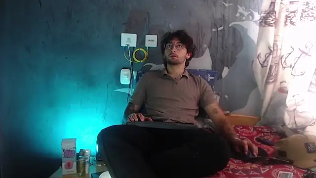 Dereck Dickson online show from October 11, 3:32 pm