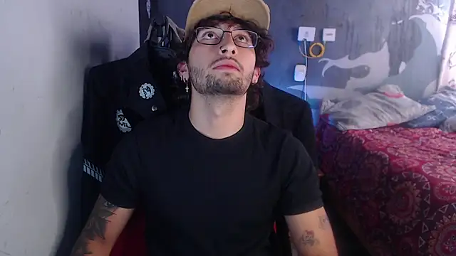 Dereck Dickson online show from October 14, 8:42 pm