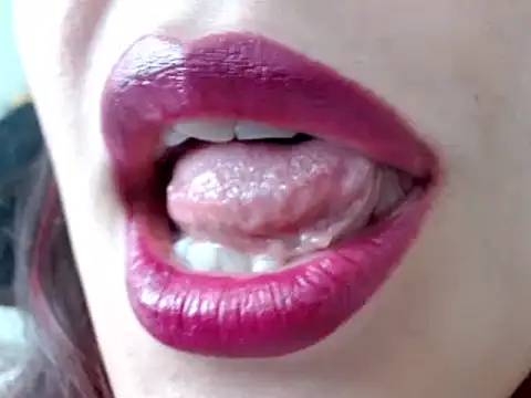 Snapshot of miss_evoleth2 chatting on March 5, 3:07 pm miss evoleth2 online show from March 5, 3:07 pm