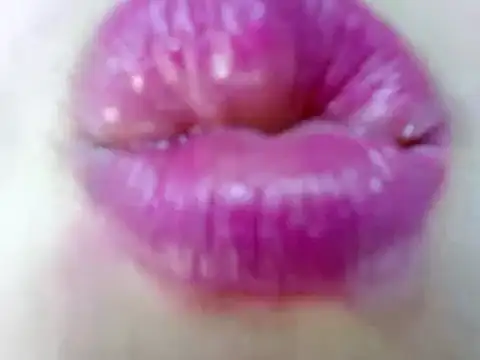 Snapshot of miss_evoleth2 chatting on March 22, 5:28 am miss evoleth2 online show from March 22, 5:28 am