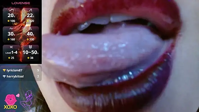 Snapshot of miss_evoleth2 chatting on October 3, 9:39 am miss evoleth2 online show from October 3, 9:39 am