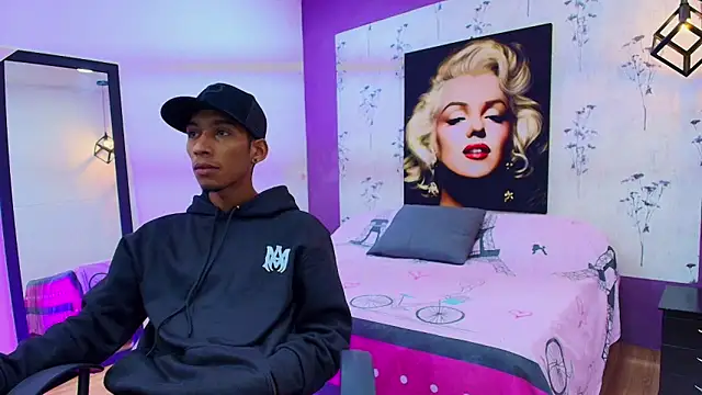 alejandro king1 online show from February 19, 1:06 pm