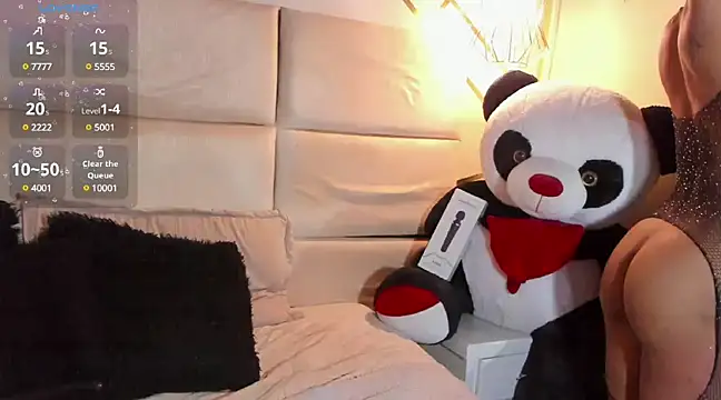 Nathaliajonees online show from March 11, 3:56 pm