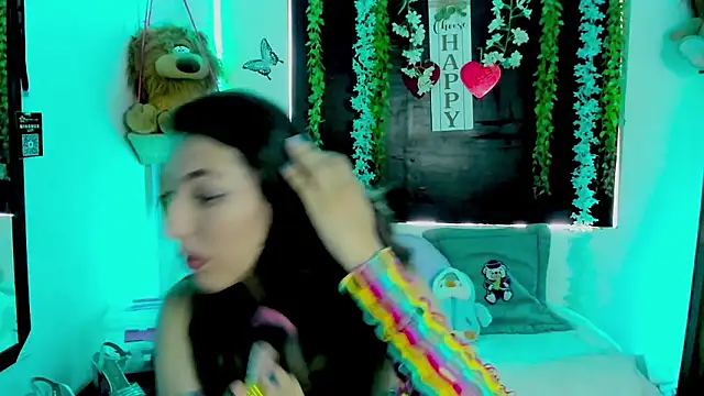 Snapshot of queen-natty chatting on February 10, 2:21 pm queen-natty online show from February 10, 2:21 pm