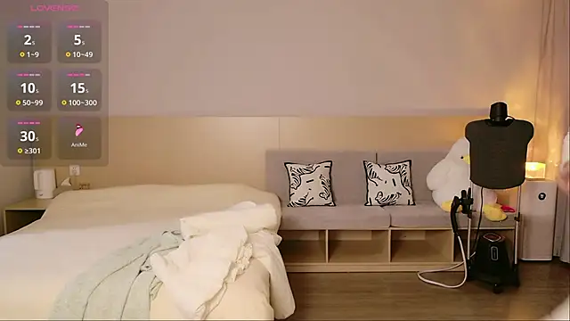 Lucky-baby online show from November 10, 1:10 pm