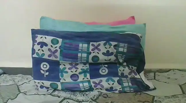 Snapshot of mohit_play chatting on December 24, 10:33 am mohit play online show from December 24, 10:33 am