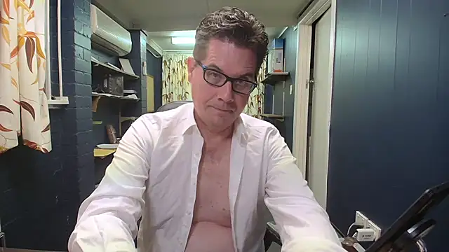 tilobinder online show from February 21, 2:51 pm