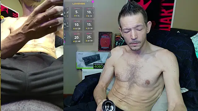 Snapshot of MasterForgedRayy chatting on January 2, 1:40 pm MasterForgedRayy online show from January 2, 1:40 pm