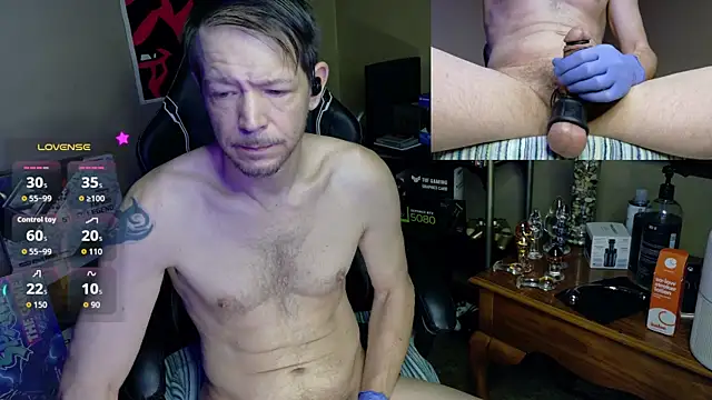 Snapshot of MasterForgedRayy chatting on March 15, 6:08 am MasterForgedRayy online show from March 15, 6:08 am