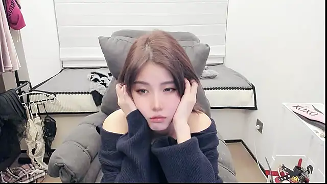 Snapshot of bbtt544 chatting on October 17, 3:03 pm bbtt544 online show from October 17, 3:03 pm