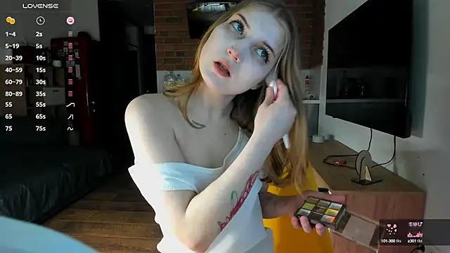 Snapshot of princessaalicc chatting on February 5, 7:31 pm princessaalicc online show from February 5, 7:31 pm